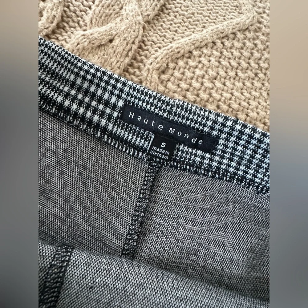 Grey plaid skort
